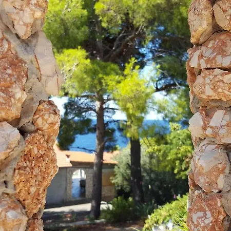 Cecilija * Sveta Nedelja (Hvar)